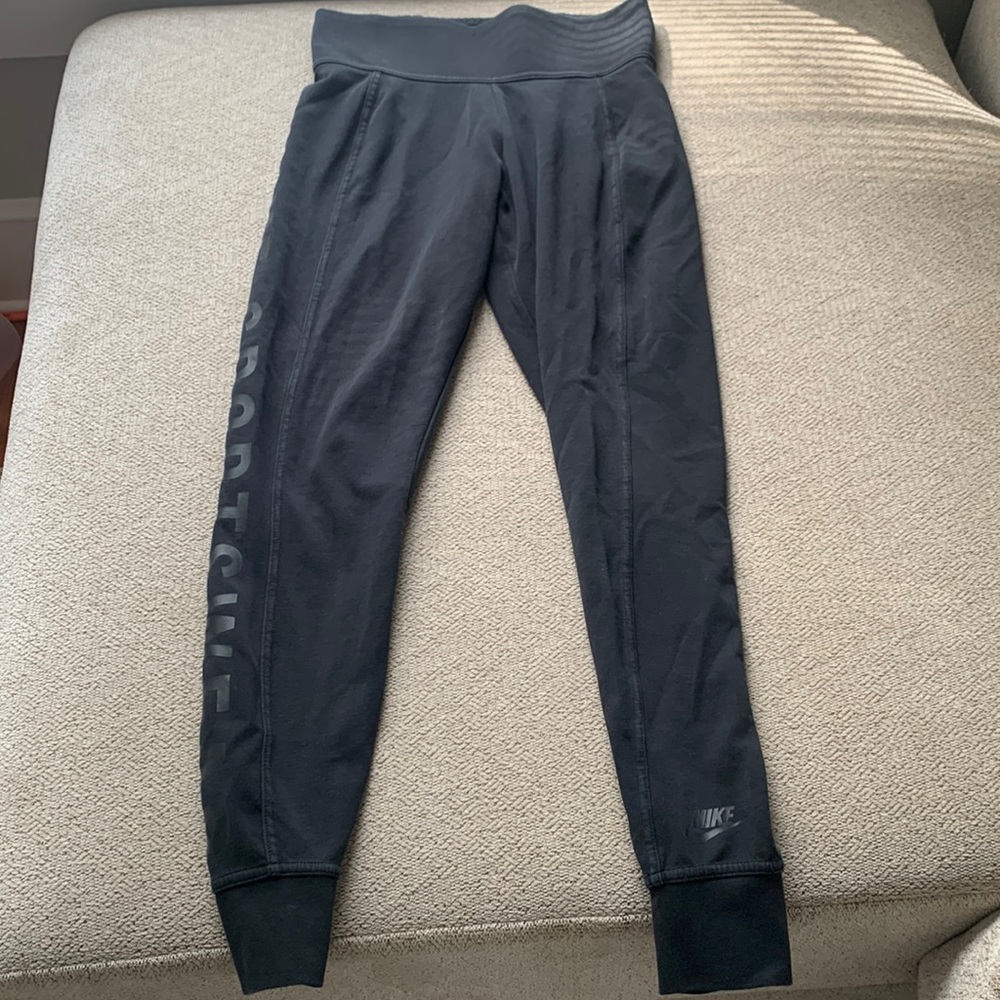 Nike sportswear cotton blend leggings size M